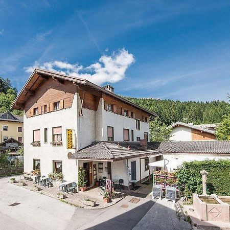 Albergo Campregheri Exterior foto